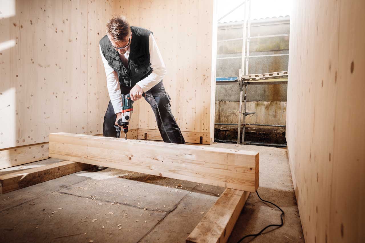 "BUŠILICA SBEV 1100-2 S VIBRACIJSKA ELEKTRONIK (110-120 V / 50 - 60 HZ);"