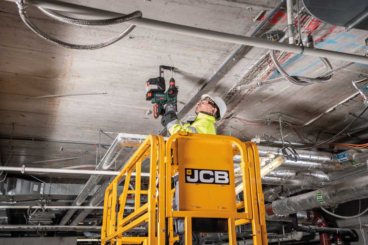 ČEKIĆ BUŠEČI AKU KH 18 LTX BL 24 Q (bez baterija) NEW