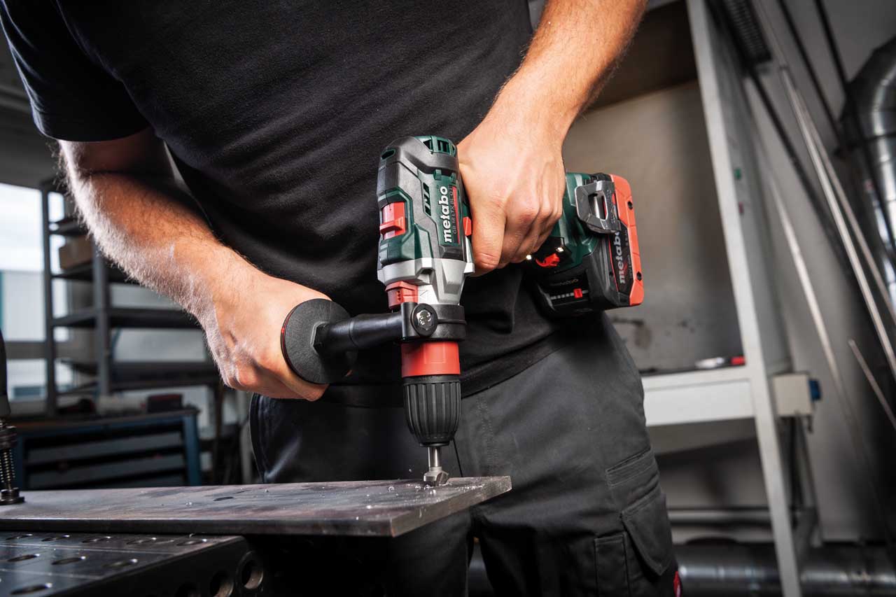 BUŠILICA-ODVIJAČ GB 18 LTX BL Q I ZA NAVOJE  (bez baterija)