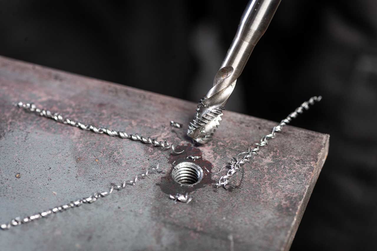 BUŠILICA-ODVIJAČ GB 18 LTX BL Q I ZA NAVOJE  (bez baterija)