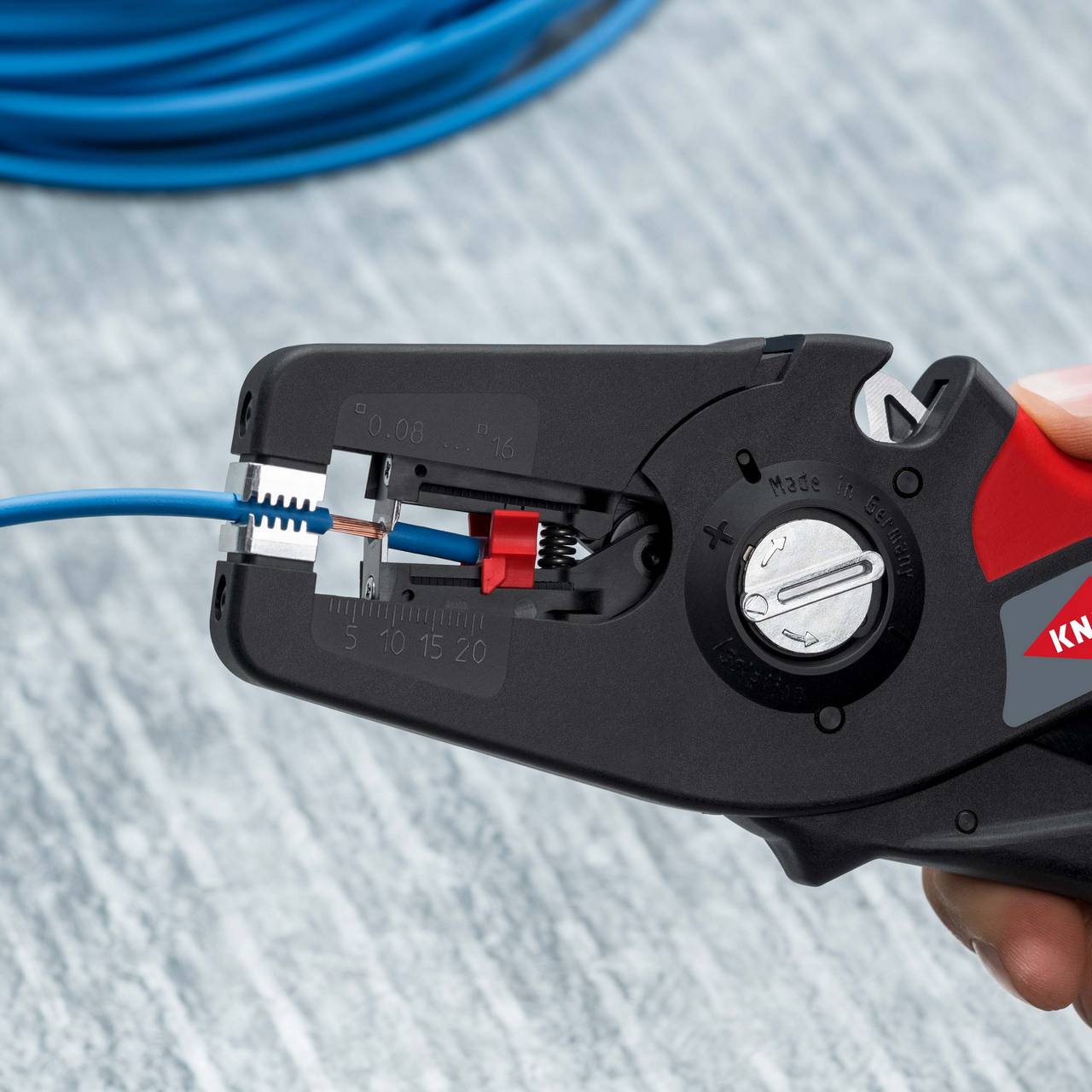 Kliješta za skidanje izolacije i alati za skidanje plašta