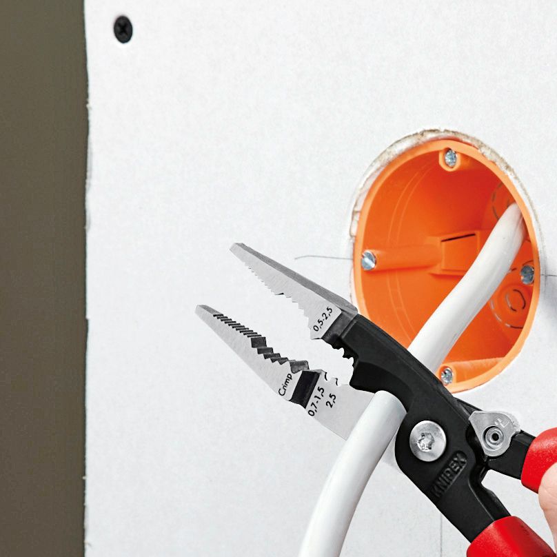 Kliješta za skidanje izolacije i alati za skidanje plašta