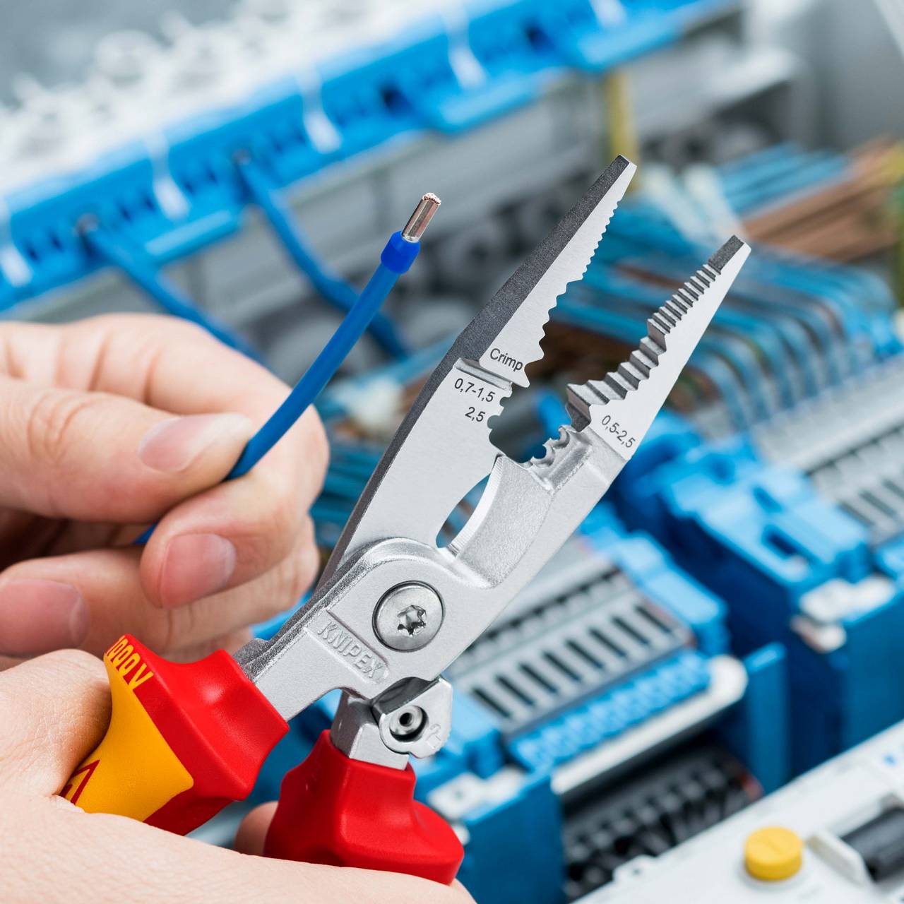 Kliješta za skidanje izolacije i alati za skidanje plašta