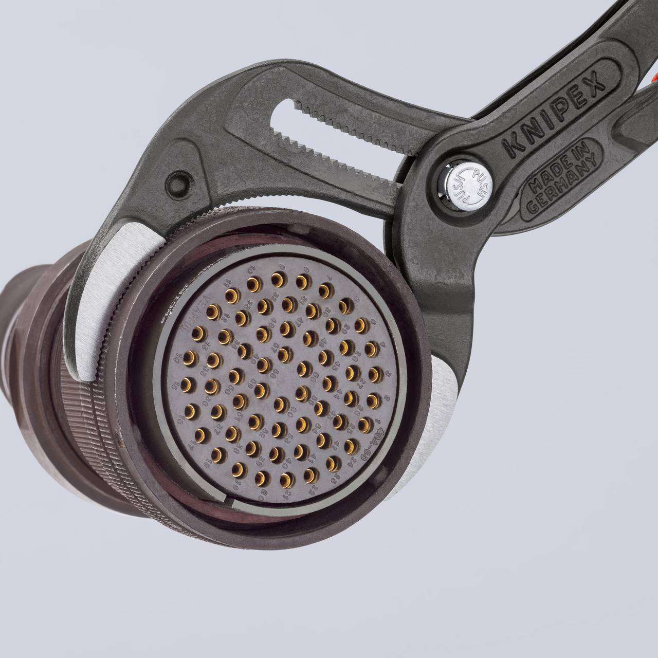 Ključevi za cijevi i kliješta za vodoinstalatere