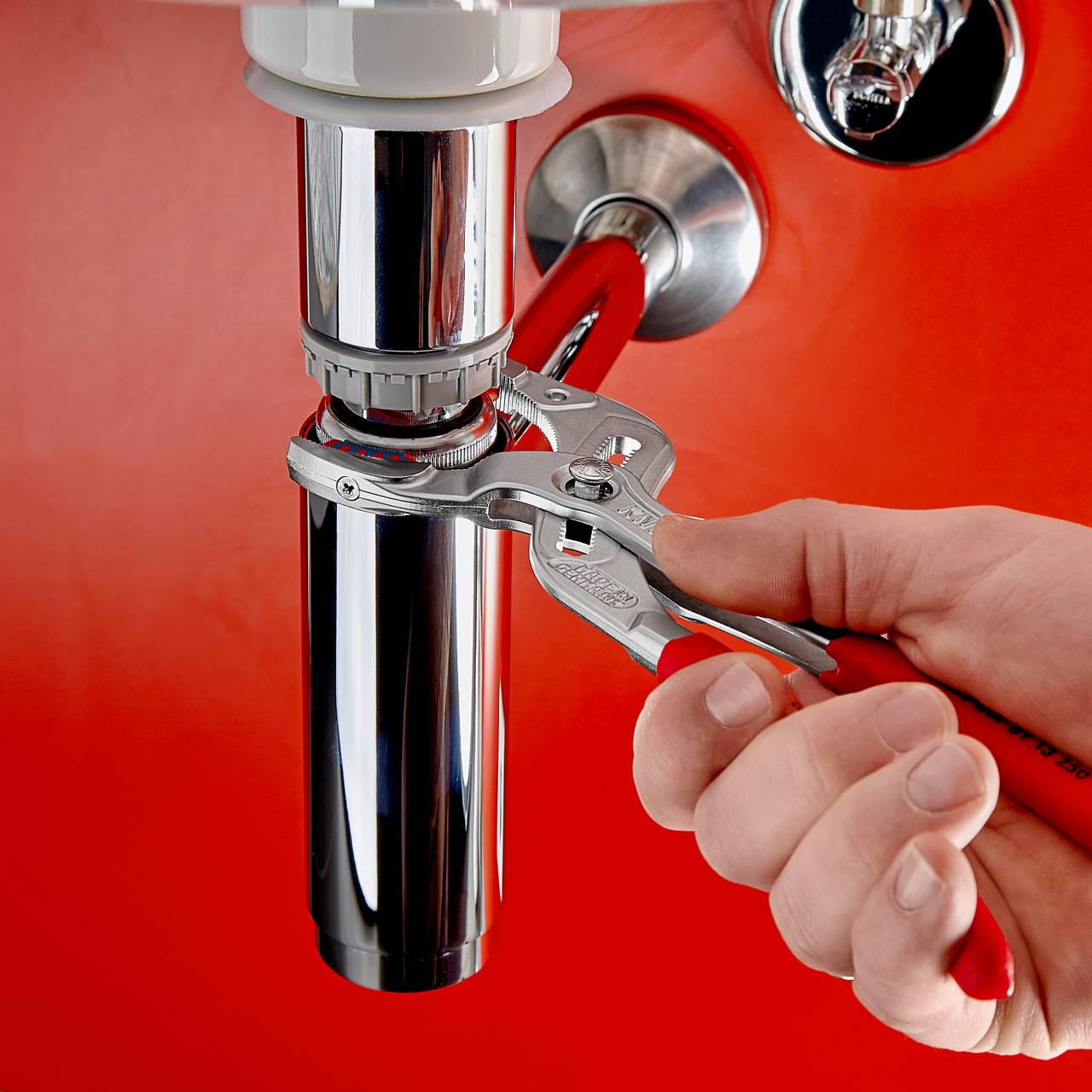 Ključevi za cijevi i kliješta za vodoinstalatere