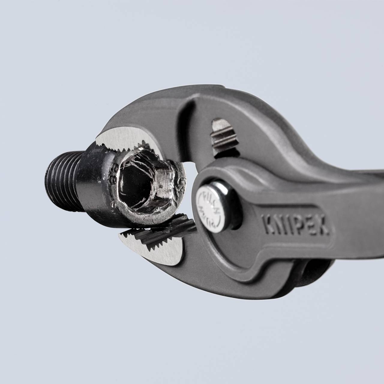 Ključevi za cijevi i kliješta za vodoinstalatere