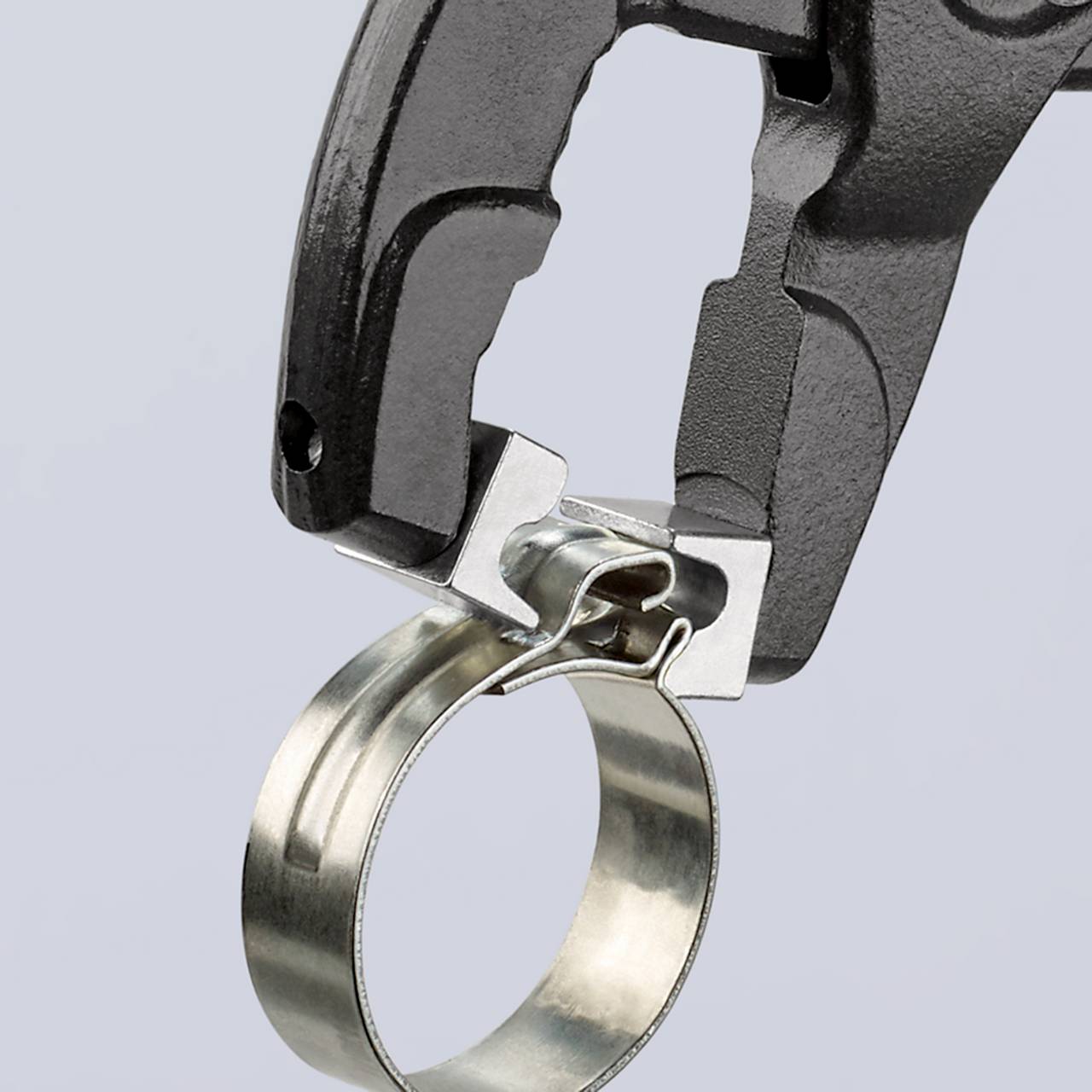 Ključevi za cijevi i kliješta za vodoinstalatere