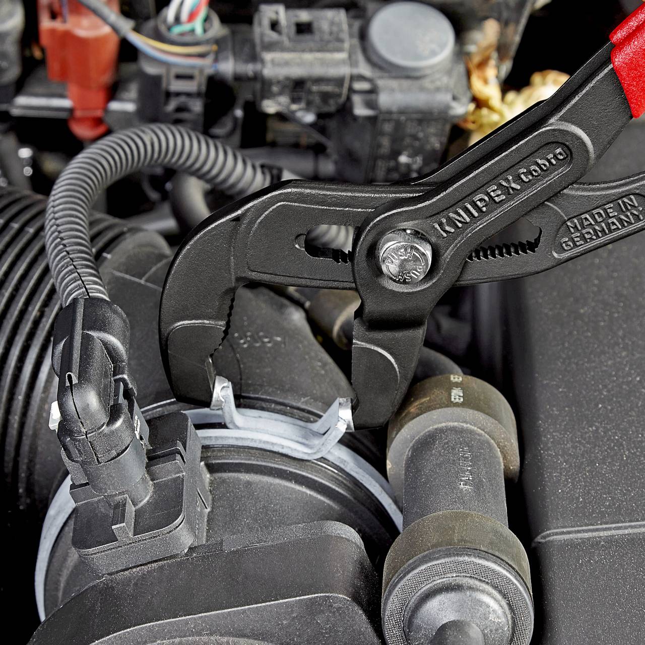 Ključevi za cijevi i kliješta za vodoinstalatere