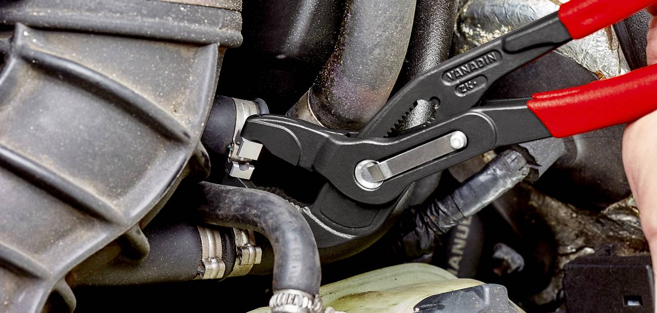 Ključevi za cijevi i kliješta za vodoinstalatere