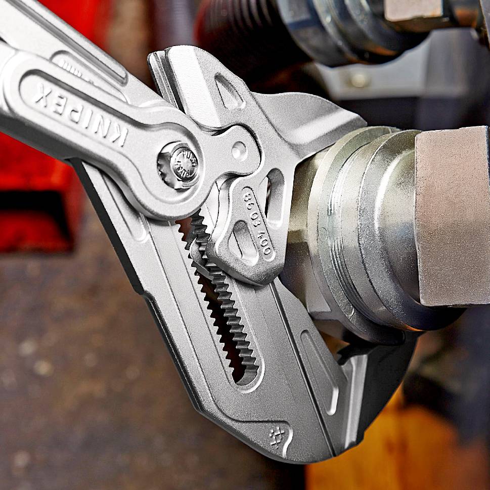 Ključevi za cijevi i kliješta za vodoinstalatere