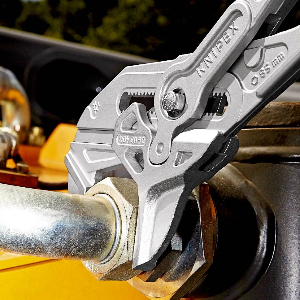 Ključevi za cijevi i kliješta za vodoinstalatere