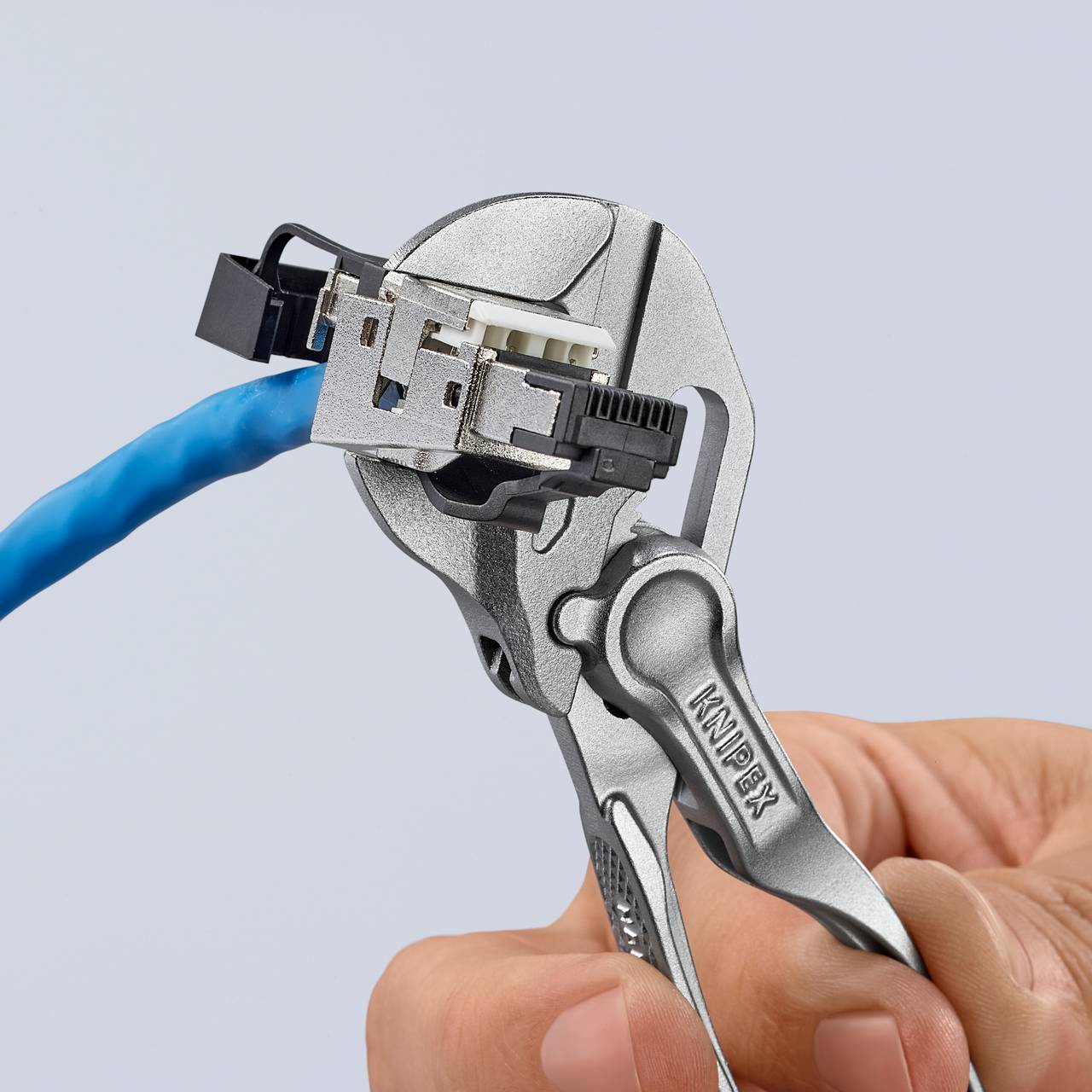 Ključevi za cijevi i kliješta za vodoinstalatere