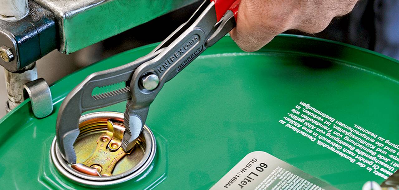 Ključevi za cijevi i kliješta za vodoinstalatere