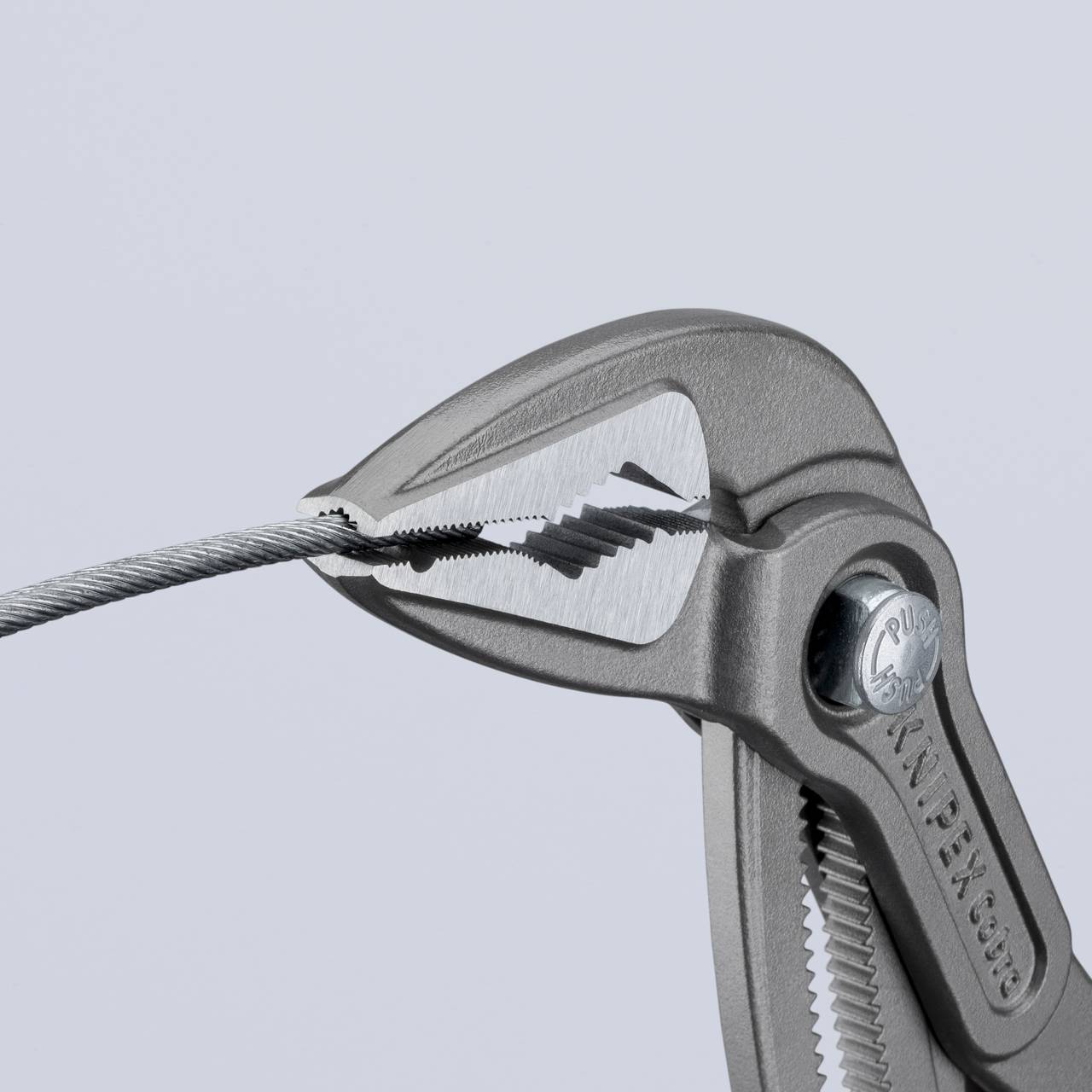 Ključevi za cijevi i kliješta za vodoinstalatere