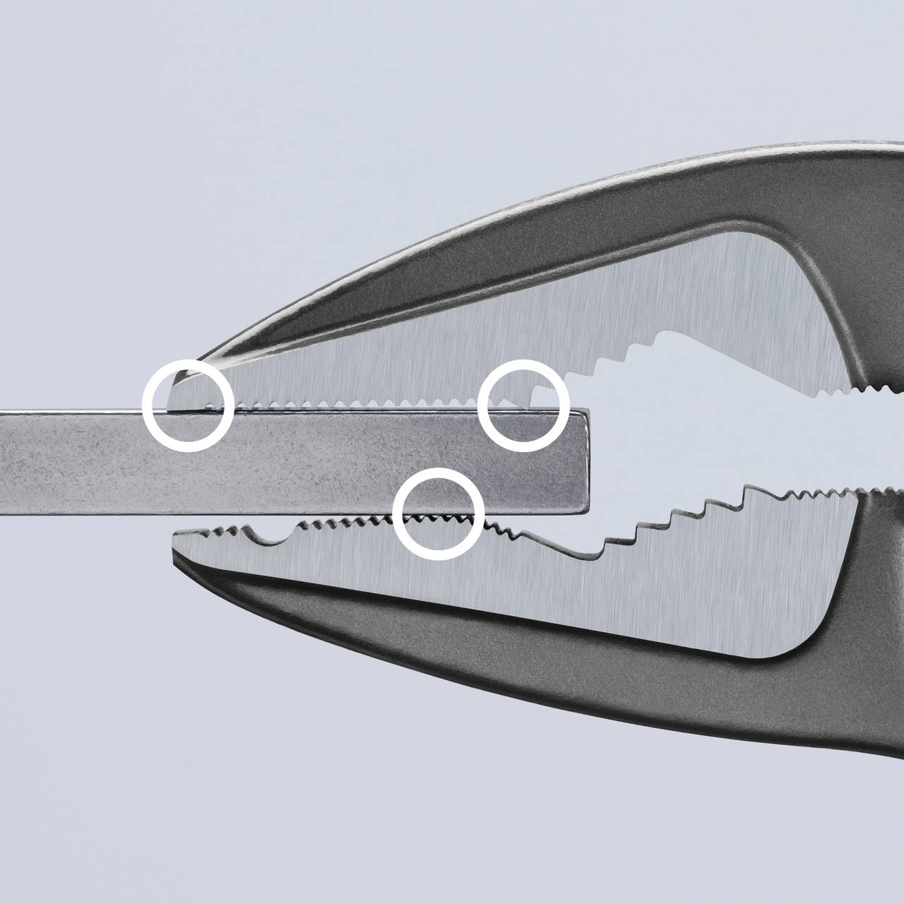 Ključevi za cijevi i kliješta za vodoinstalatere
