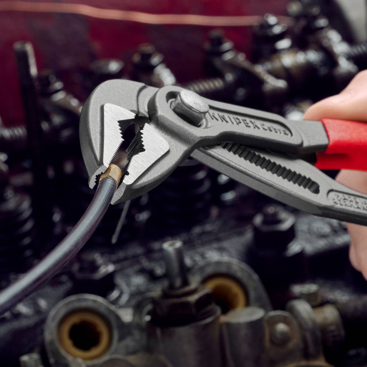 Ključevi za cijevi i kliješta za vodoinstalatere