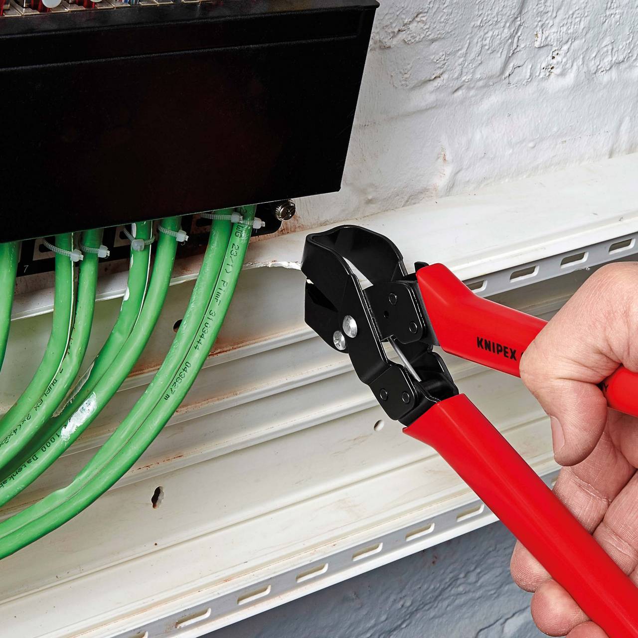 Specijalna kliješta i dodatna oprema