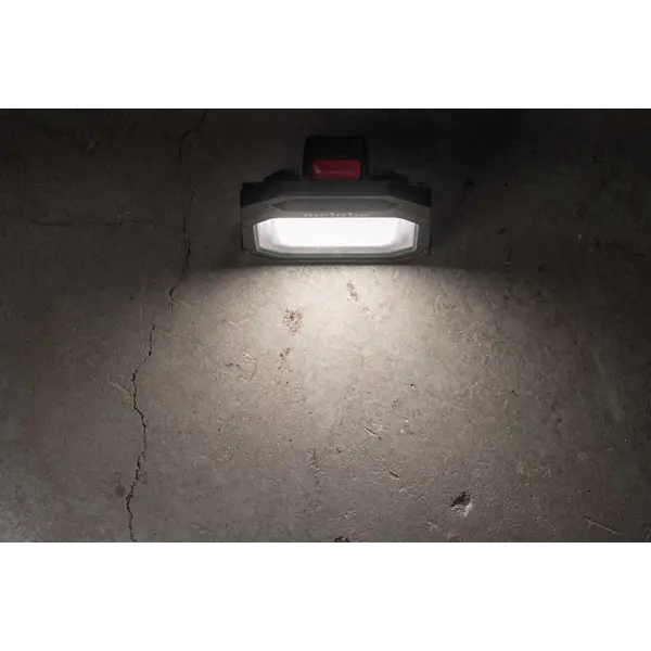 REFLEKTOR AKUMULATORSKI LED BSA 18 LED 10000